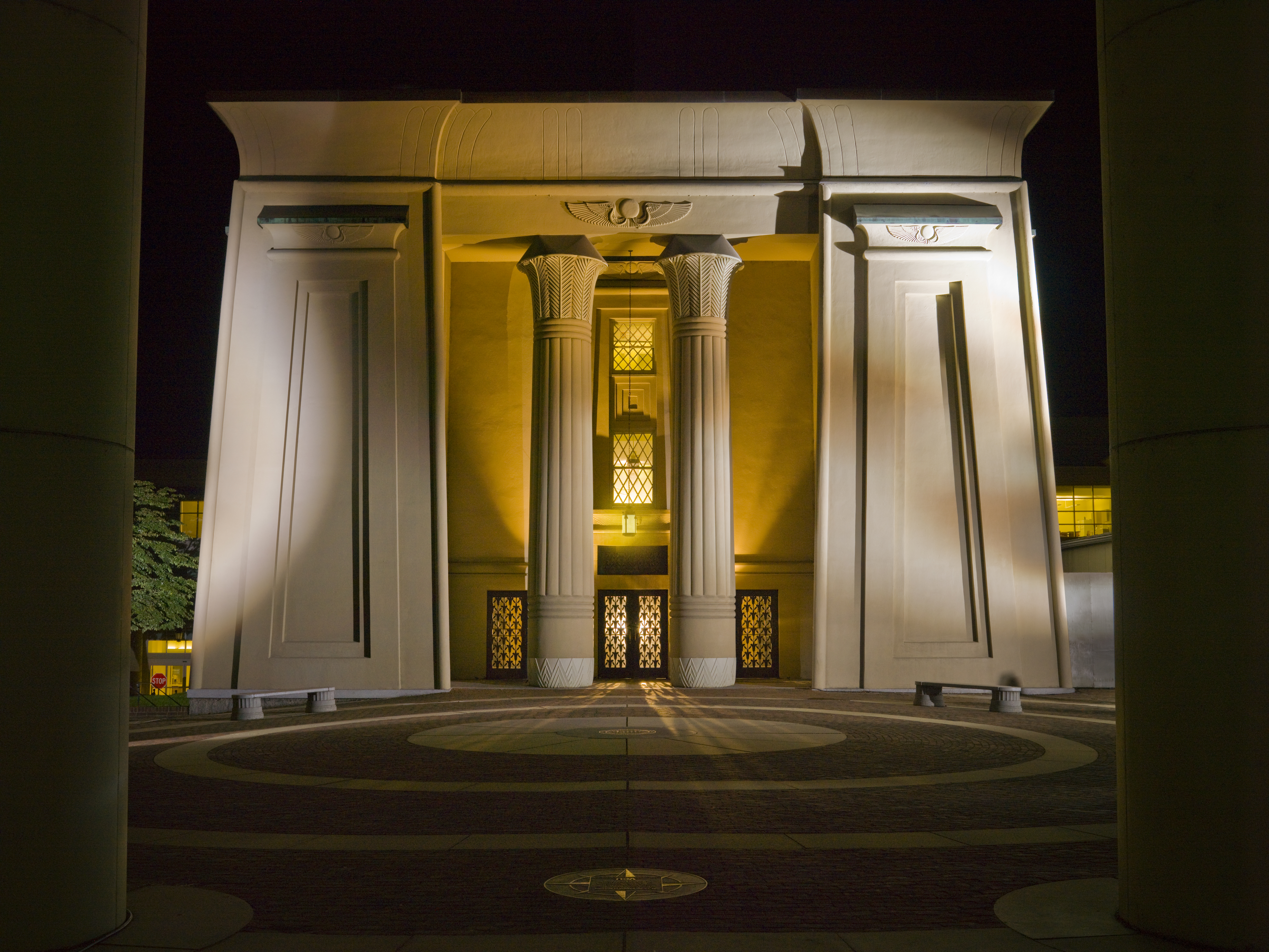 JPG image of Egyptian building